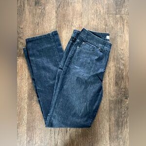 Chicos size 1 regular dark shiny wash jeans.  Size 8.  Like new!!!